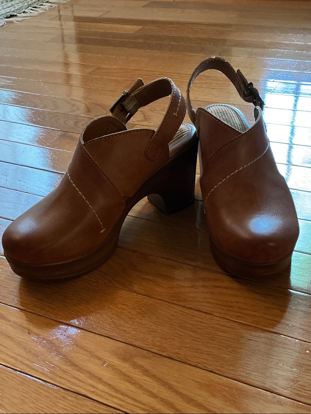 b.o.c. Tan Leather Slingback Clog Heels